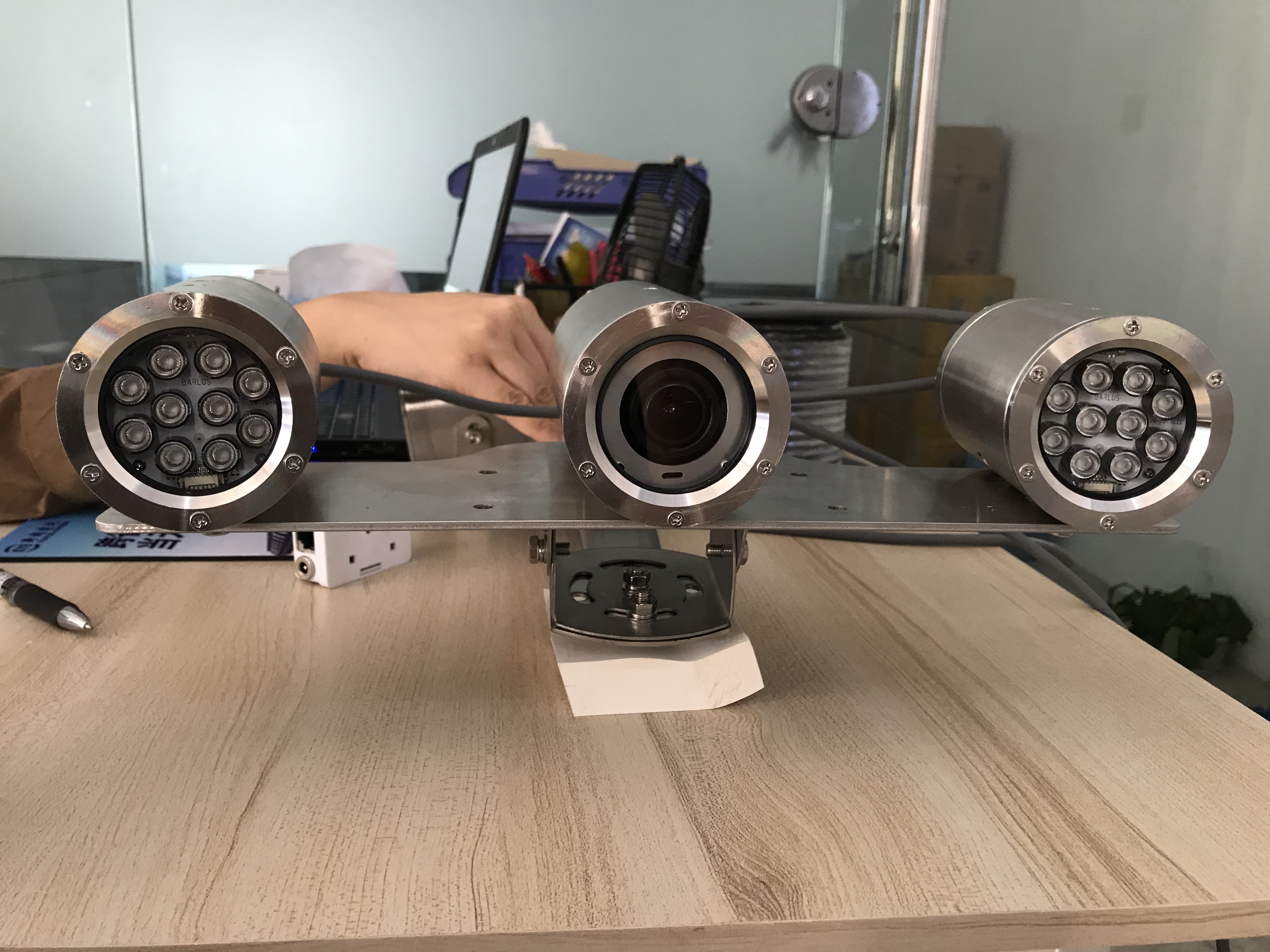 DZ10010-SS 3st resolution